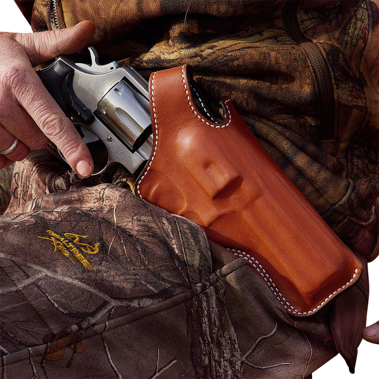 DeSantis Gunhide 016TC34Z0 Dual Angle Hunter OWB Tan Leather Belt Slide Fits S&W L Frame 6" Right Hand - Image 2